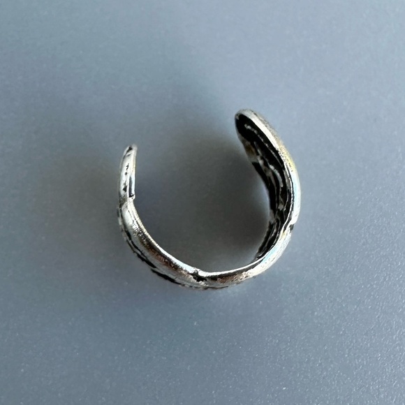 Sterling Silver Celtic Knot Ear Cuff – 5mm No Piercing Needed - Picture 5 of 8